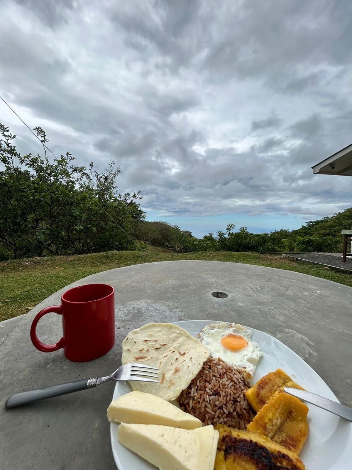 Casa Urraca, Magnifica Vista Al Oceano Pacifico Villa Monteverde Bagian luar foto